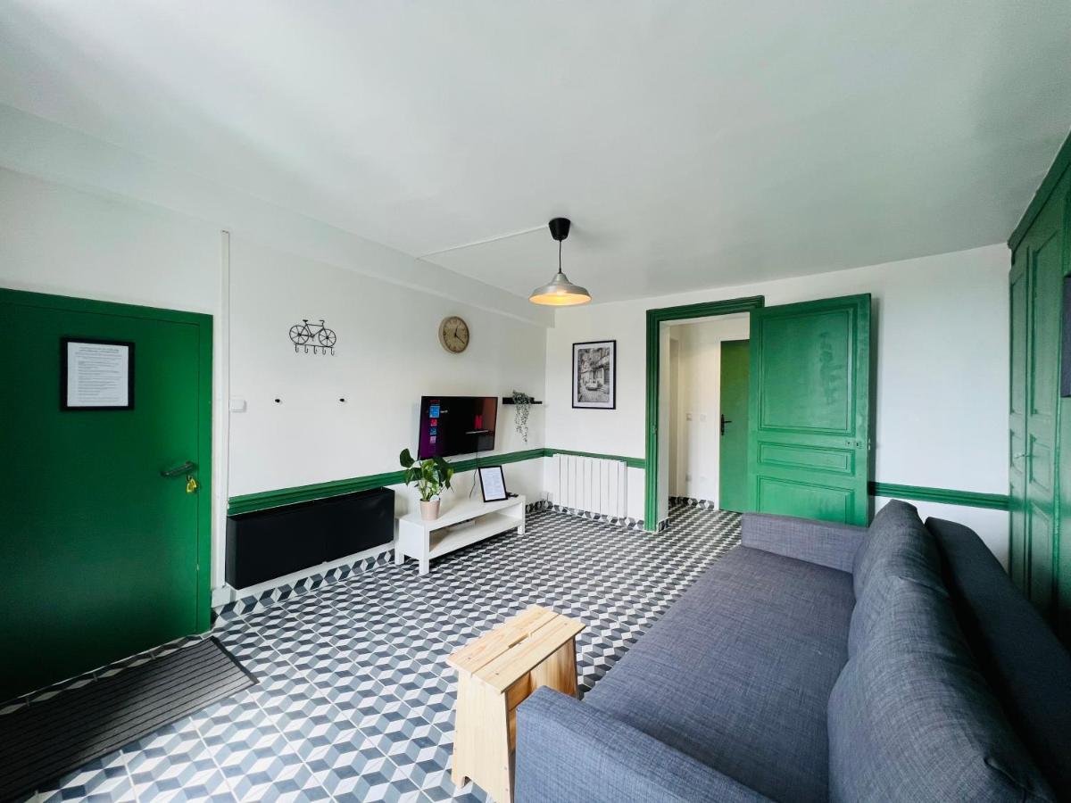 Ferienwohnung Dnn - Retro 1Br, Center Thiers - Free Wifi And Parking - Near Vichy, Clermont, Lyon Exterior foto